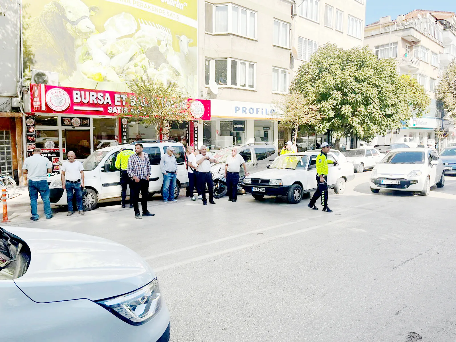 Motosiklet sürücüsü kazada yaralandı