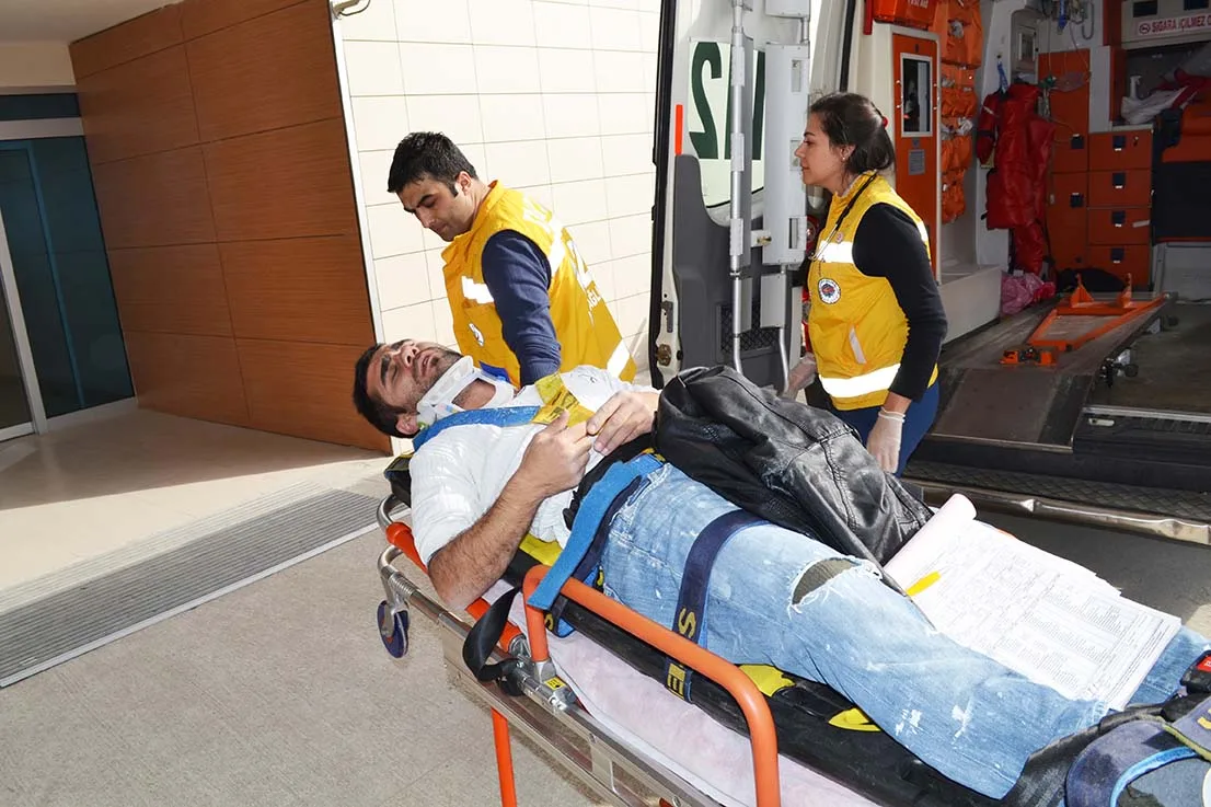 Kasım Efendi Caddesi'nde korkutan kaza