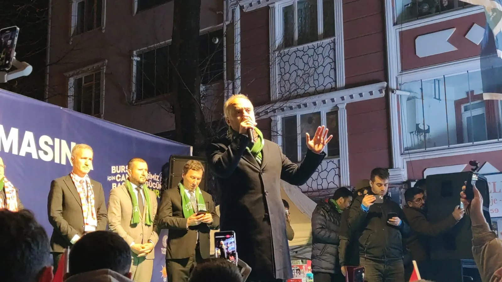 1 NİSAN’DAN SONRA 5 SENE DAHA ONU OYNAMAYA YOLLAYACAĞIZ