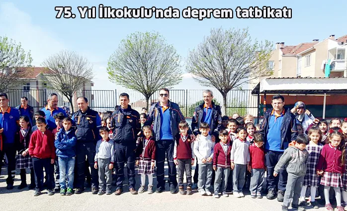 75. Yıl İlkokulu’nda deprem tatbikatı