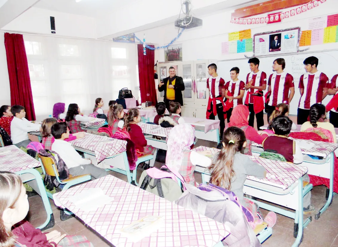 İnegöl'de 'Farklı' etkinlik