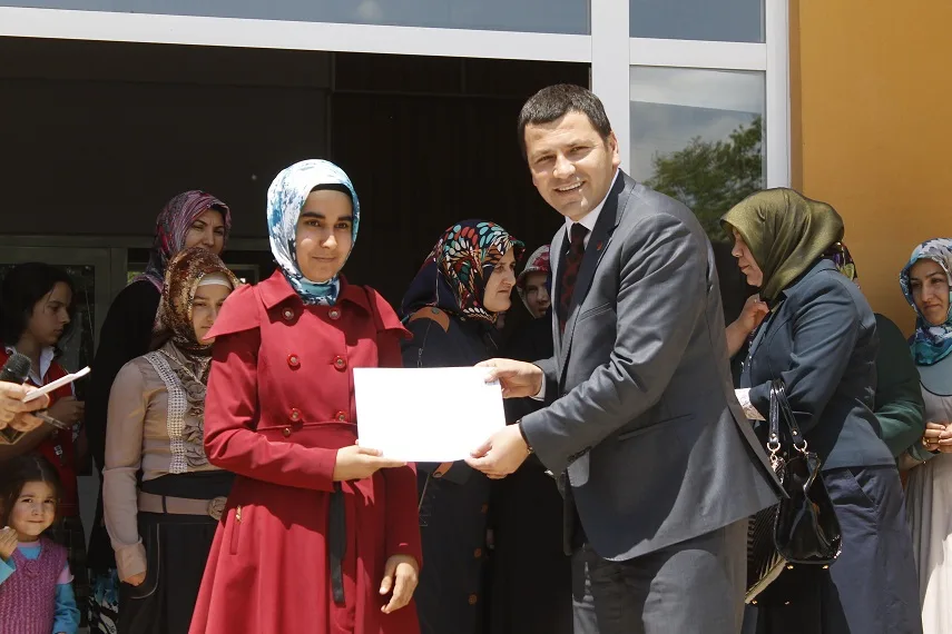Kursiyerler belgelenmeye devam ediyor
