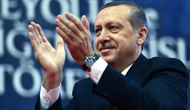 HALK ONU SEÇTİ
