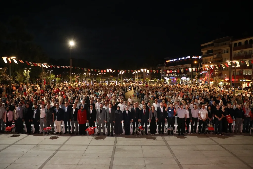 İnegöl 15 Temmuz’un 9. yılında meydana akın etti
