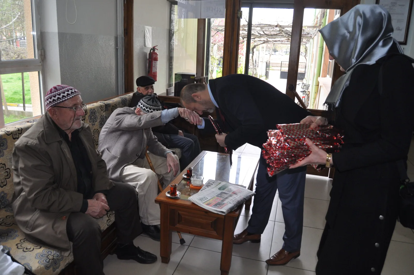 Hadim’den Huzurevi çıkarması