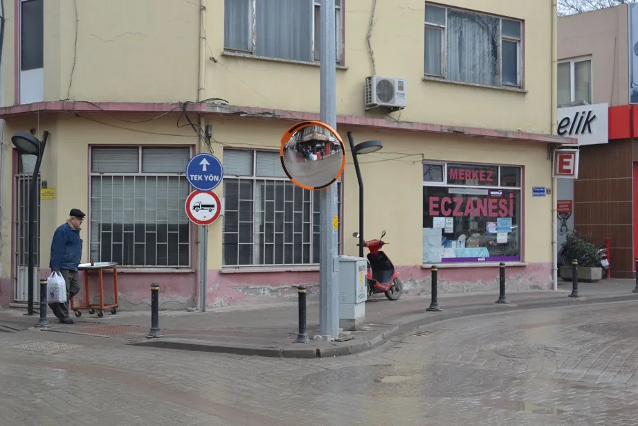Kazalara önlem, aynalı sistem