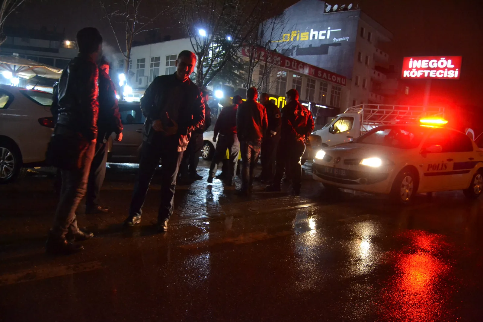 Emniyet o araç için alarma geçti ama...