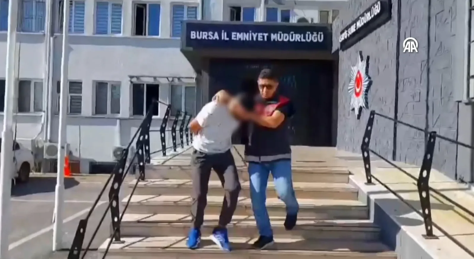 Cezaevinden çıktığı gün hırsızlık yapan şüpheli tutuklandı