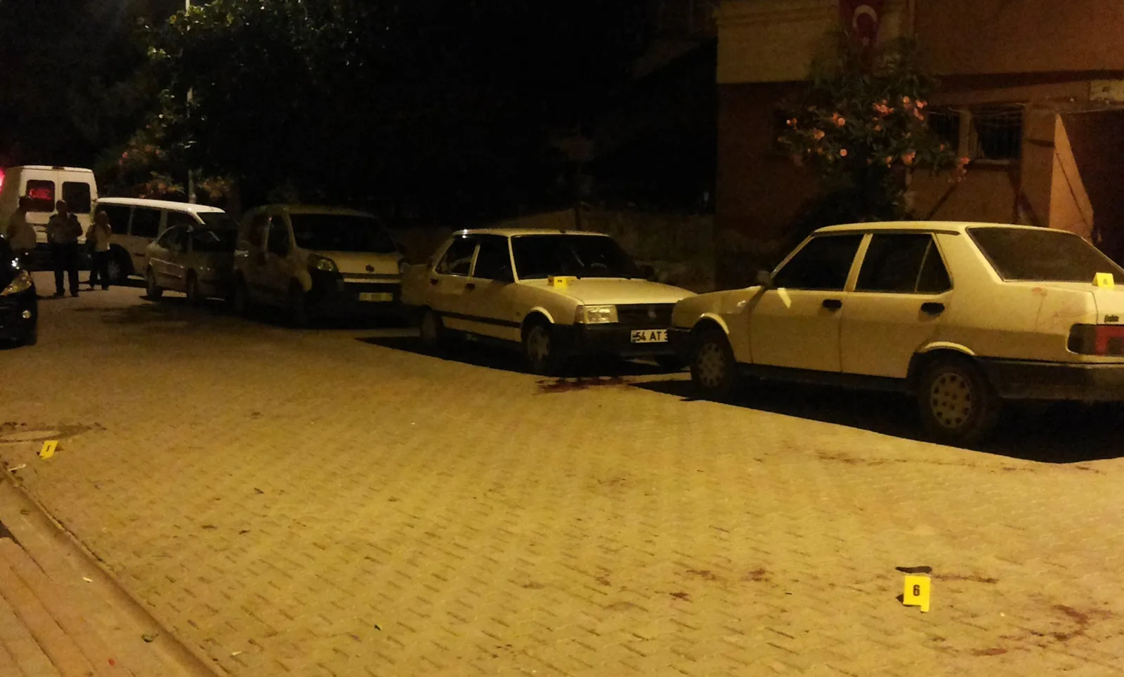 İNEGÖLLÜ GENÇ KADINI 15 YERİNDEN BIÇAKLAMIŞ