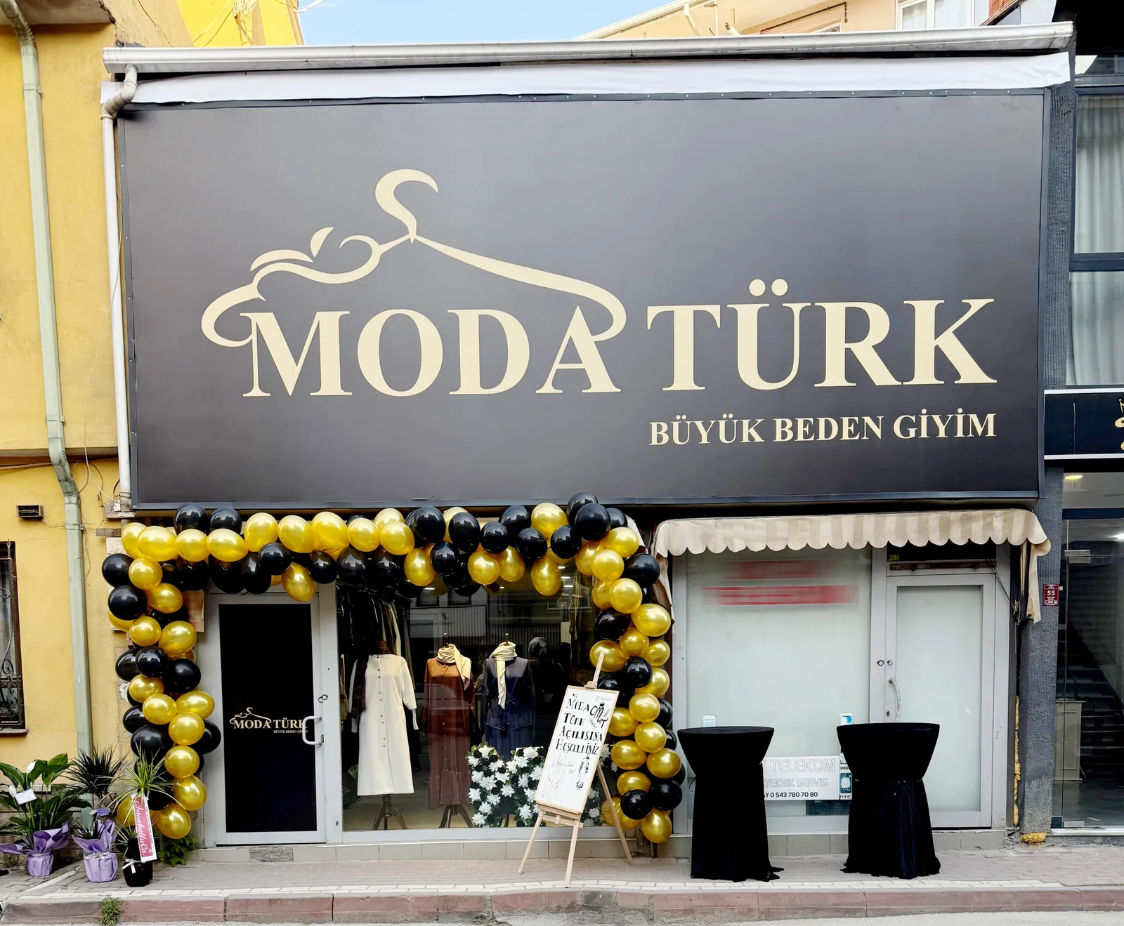Moda Türk Büyük Beden Giyim İnegöl’de hizmete açıldı