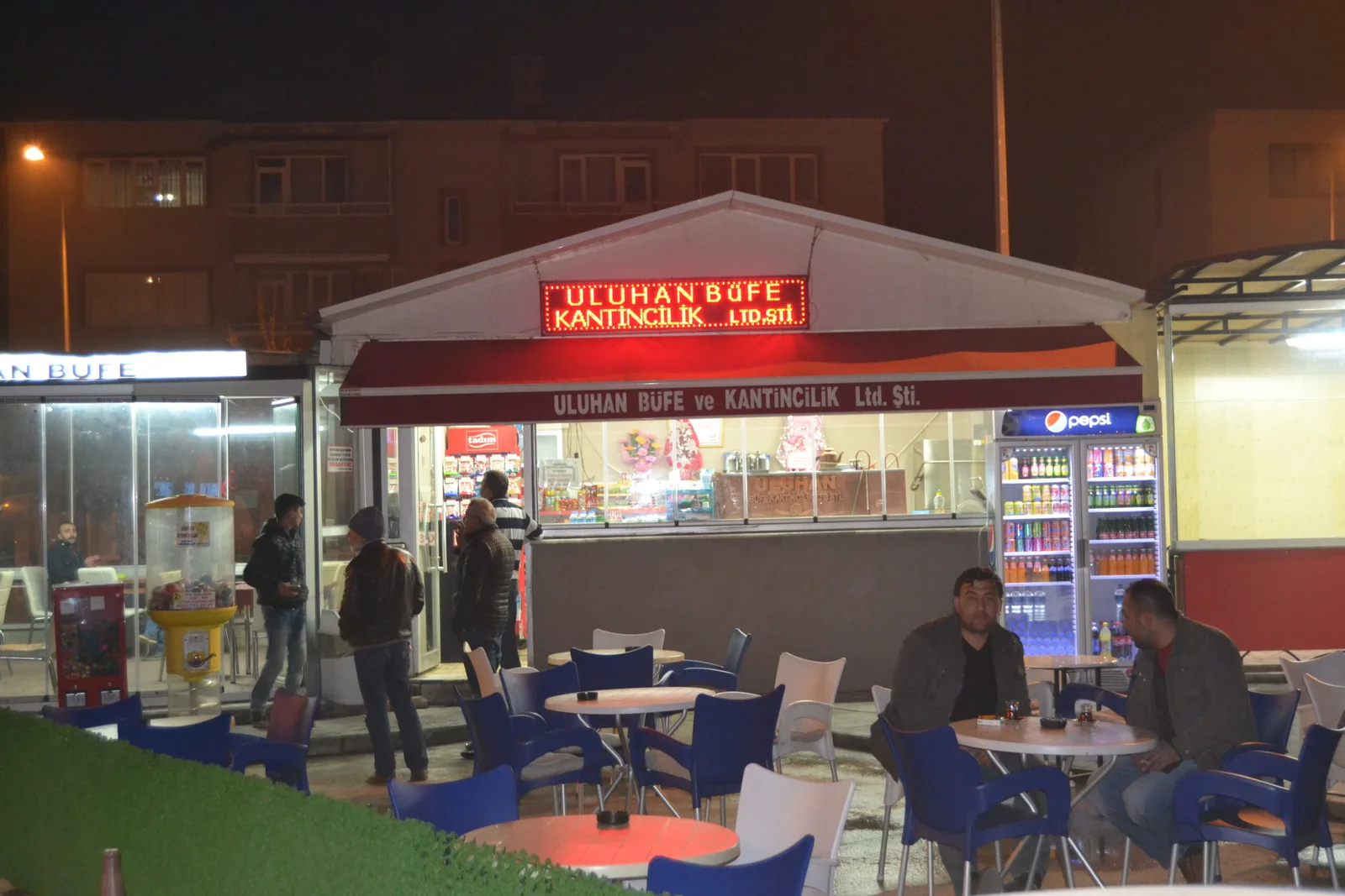 Kantin krizi çözüldü