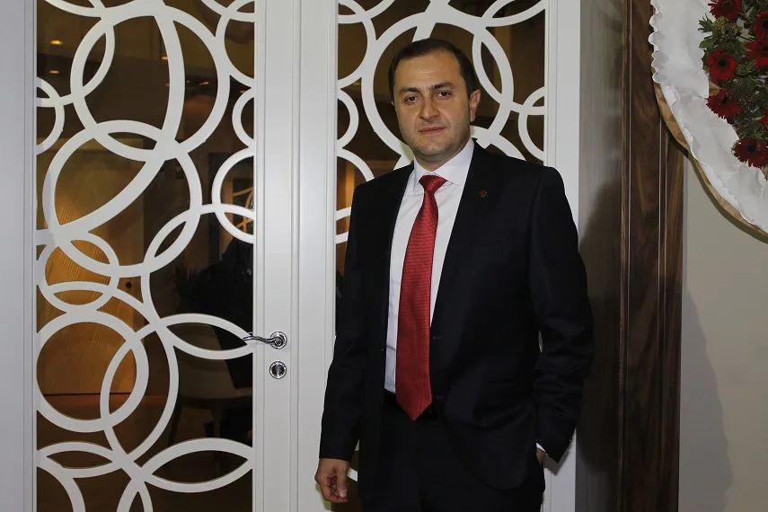 Kapı Dünyası dikkatleri üzerine çekti
