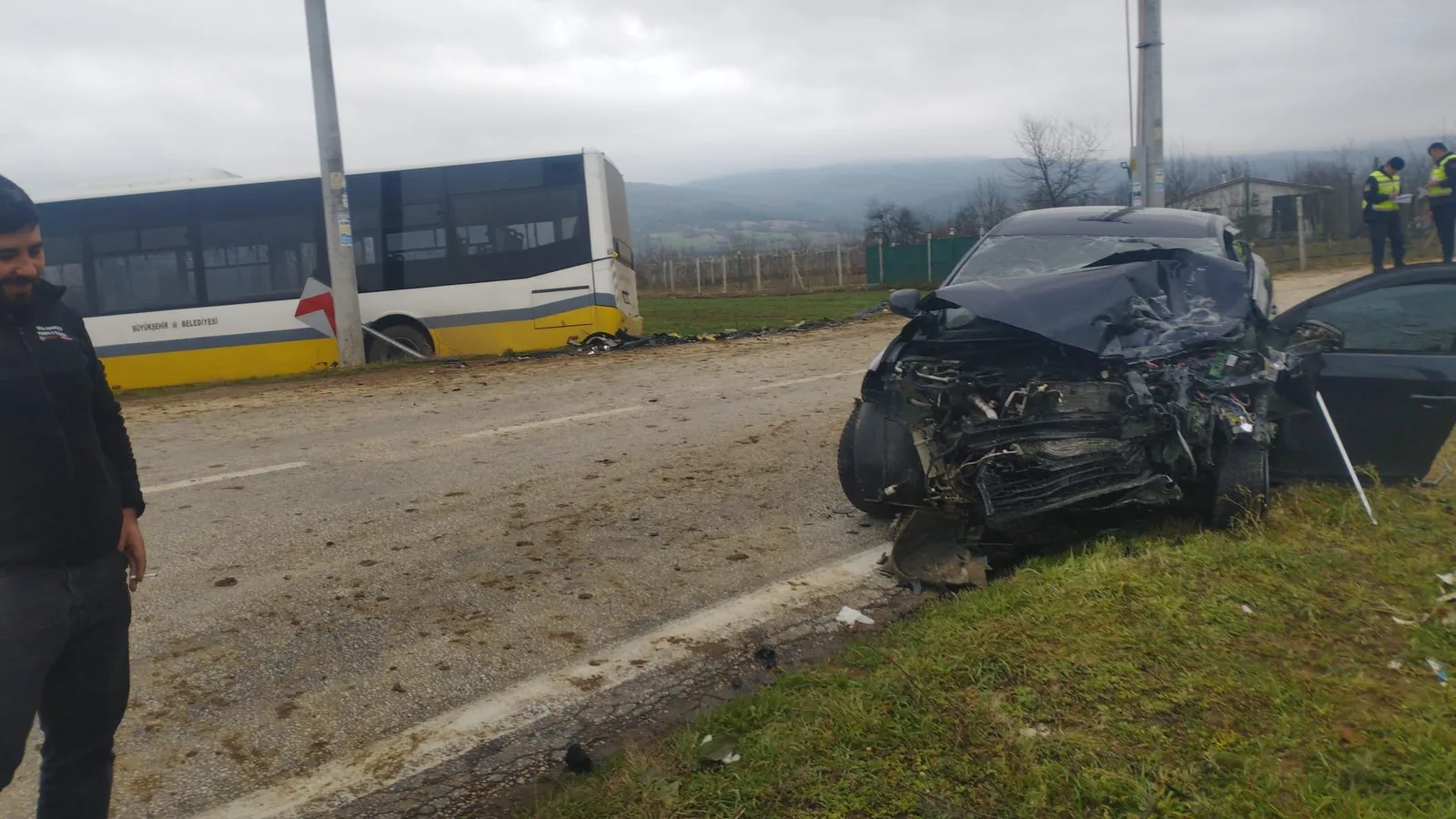 İnegöl'de can pazarı; 1 ölü 7 yaralı