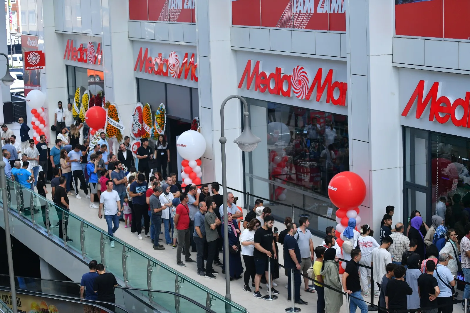MEDIAMARKT’IN YENİ MAĞAZASI İNEGÖL AVM’DE AÇILDI
