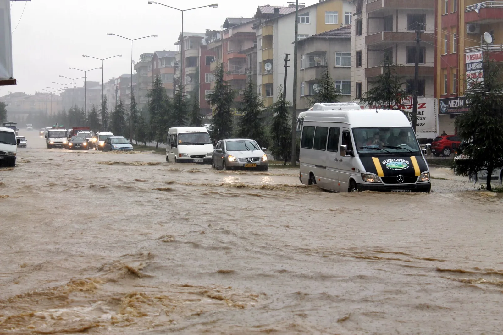 Meteoroloji'den sel uyarısı...