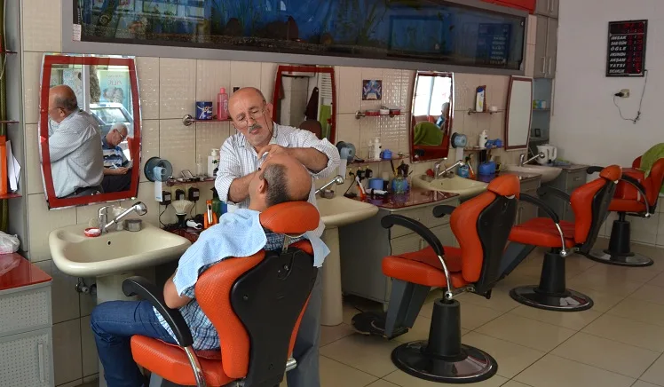 Berber ve kuaförler memnun