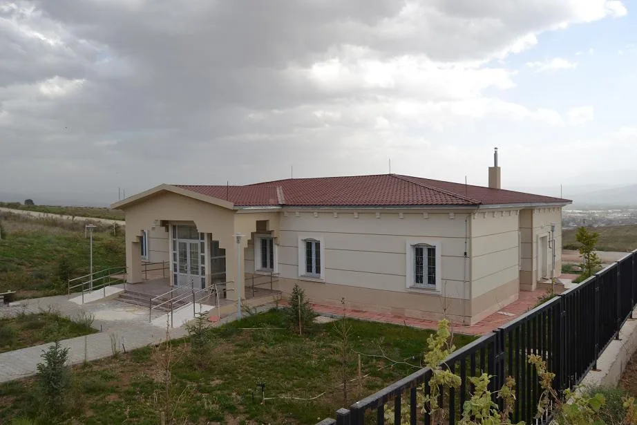 Sağlık ocağı var, hizmet yok