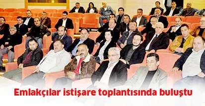 Emlakçılar istişare toplantısında buluştu