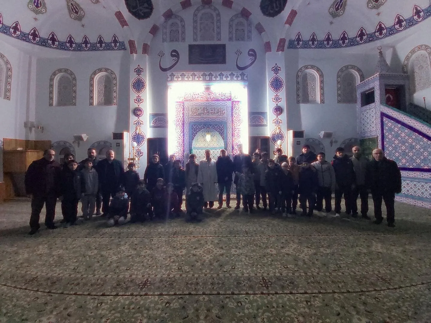 Diyanet gençlik sabah namazında bir araya geldi