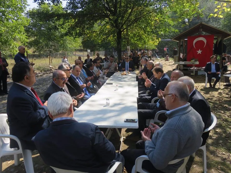 DİN GÖREVLİLERİ PİKNİKTE BULUŞTU