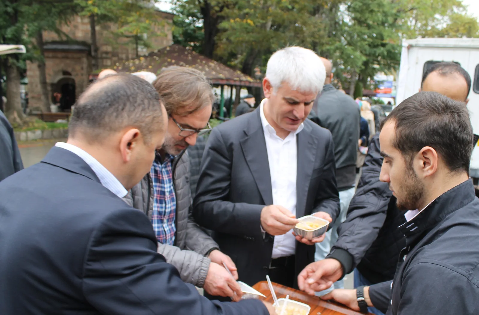 Kültür Vakfı’ndan aşure ikramı
