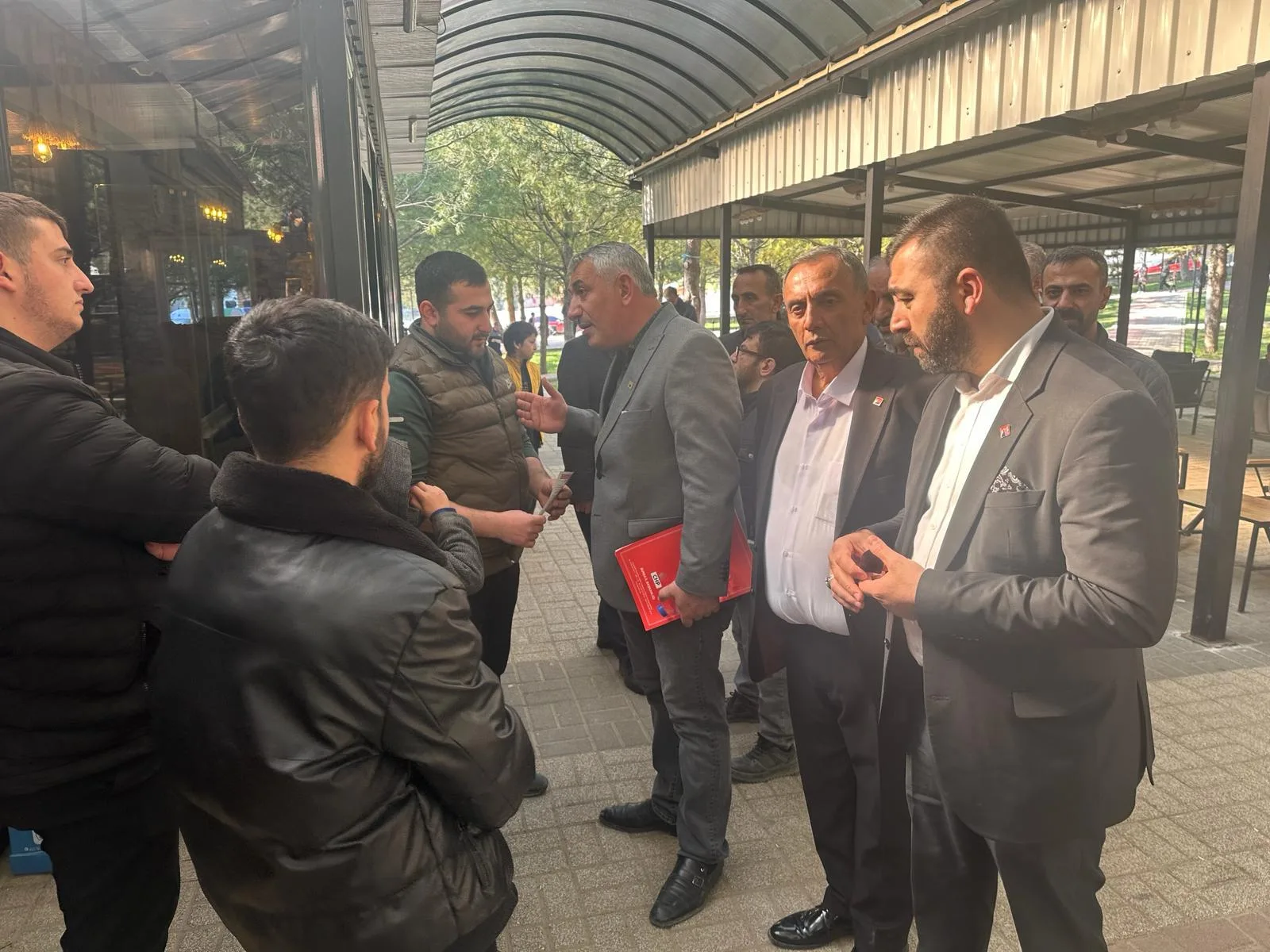 Doğan, Alanyurt'ta 'Ormanya' projesini vatandaşlara anlattı