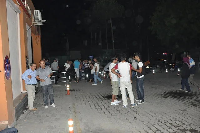 17 kişi zehirlenerek hastanelik oldu