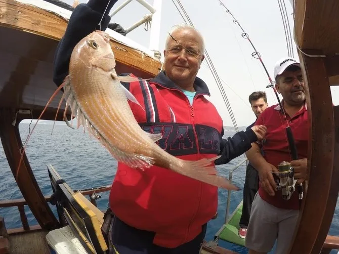 5. Kuşadası Balık Avı Turnuvasına Rekor Başvuru