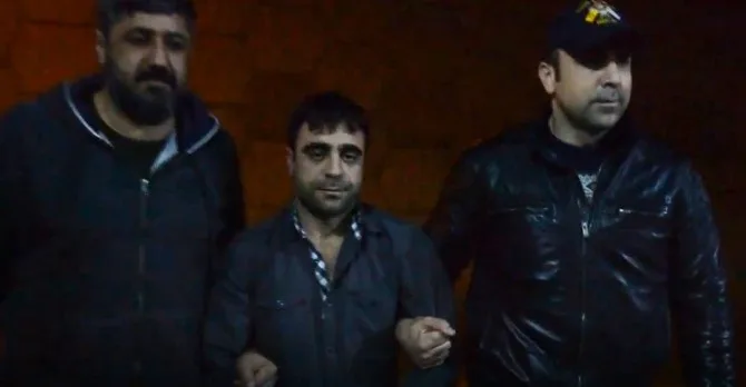 50 Yıl Hapisle Aranan Cezaevi Firarisi Kuşadasında Yakalandı