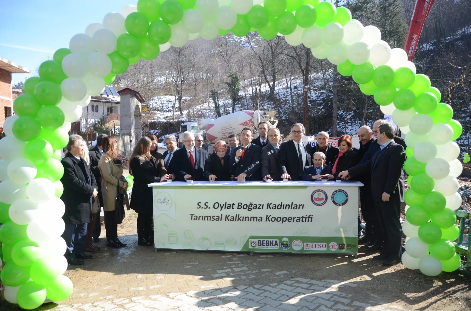 KIRSALDA KADIN GİRİŞİMCİLER BİR ARAYA GELDİ OYLAT'TA BİR İLK GERÇEKLEŞTİ