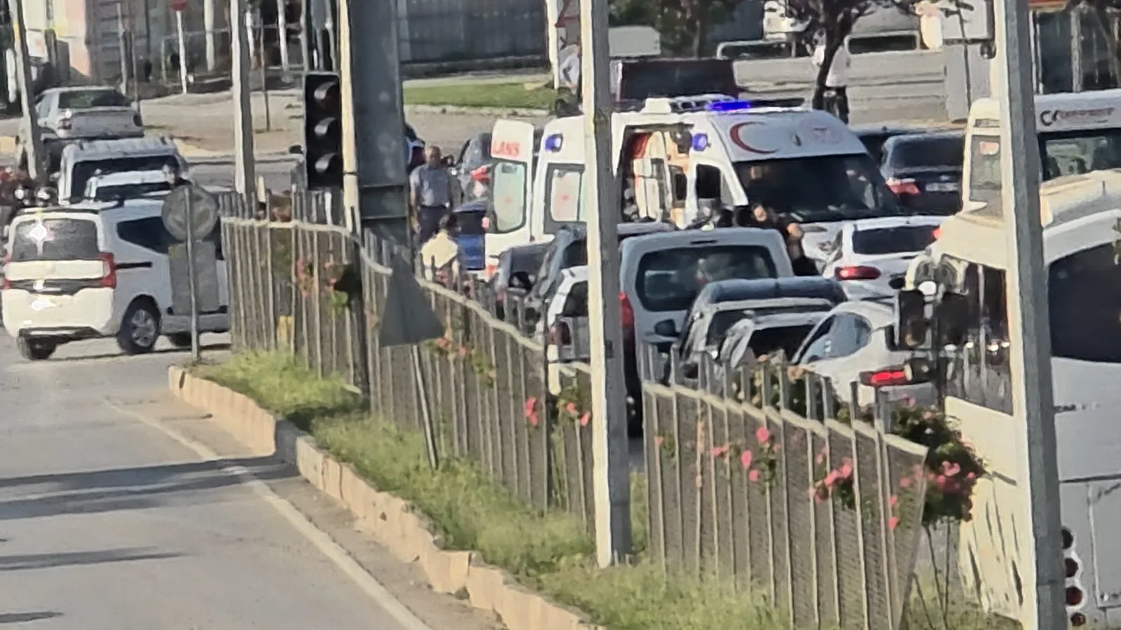 Trafik bir anda karıştı