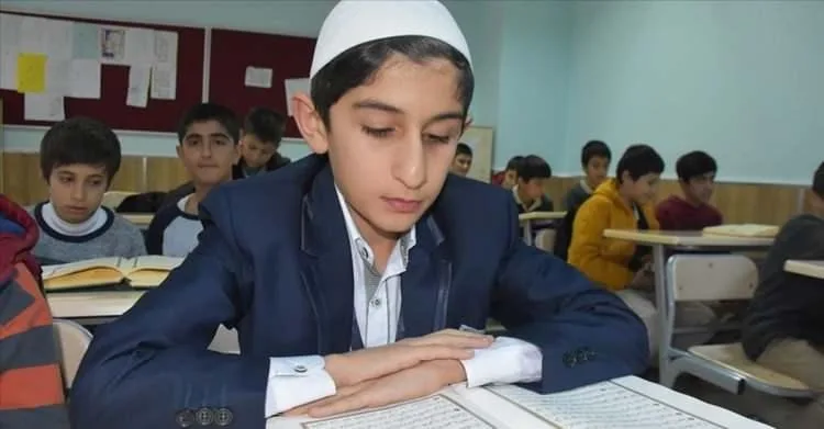 Okullar açılacak mı? Bilim Kurulu Üyesi Prof. Dr. Tevfik Özlü'den son dakika açıklaması