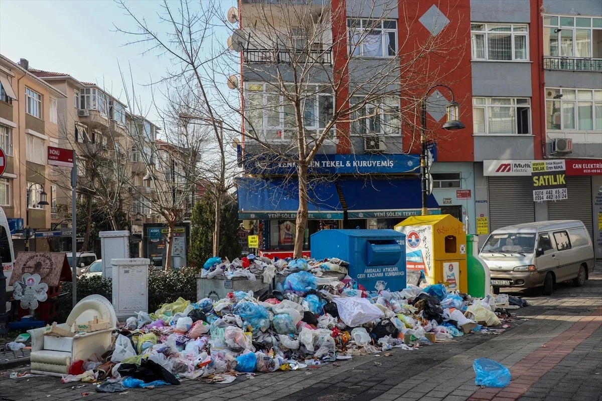 CHP nin çöp dağlarıyla imtihanı #1