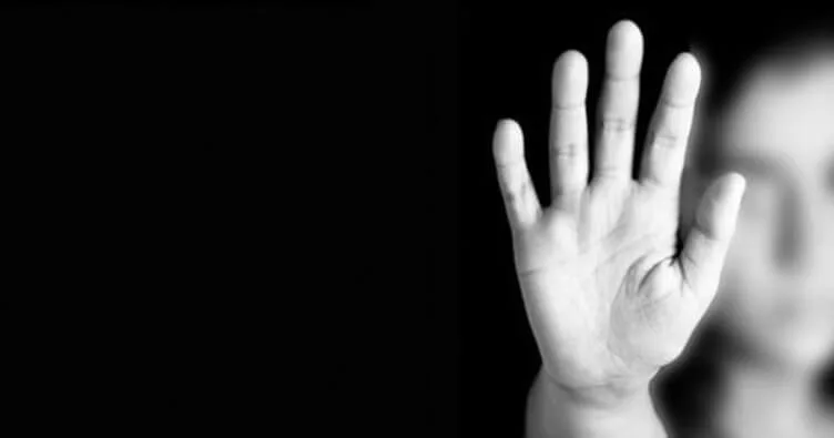 Kız öğrencileri taciz ettiği öne sürülen kişi gözaltına alındı