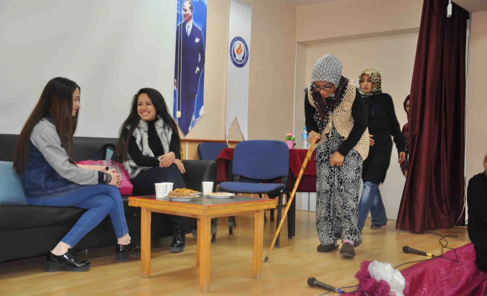 5 Aralık Dünya Kadın Hakları Günü