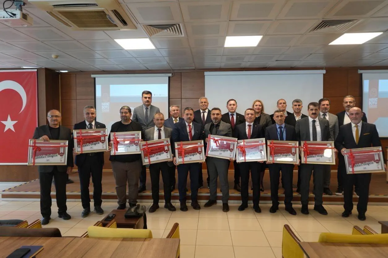 İnegöl Halk Eğitimi Merkezi Türkiye’nin en iyileri arasında