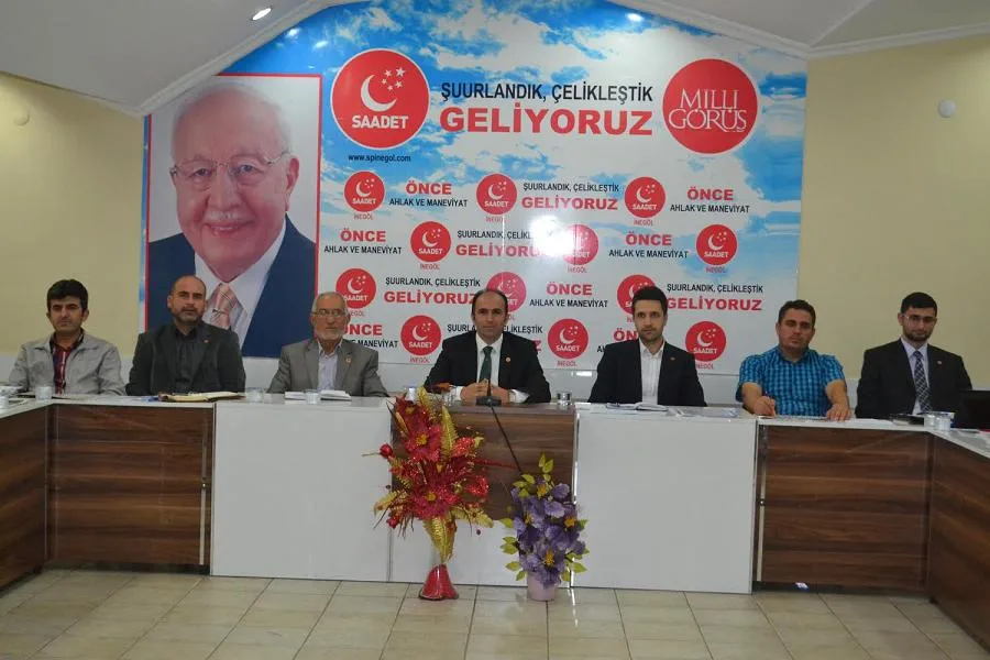 SAADET PARTİSİ İLÇE BAŞKANI ERTAN SÜTÇÜ’DEN CHP’YE GÖNDERME “Uğraştığınız tek alan bu milletin dini”