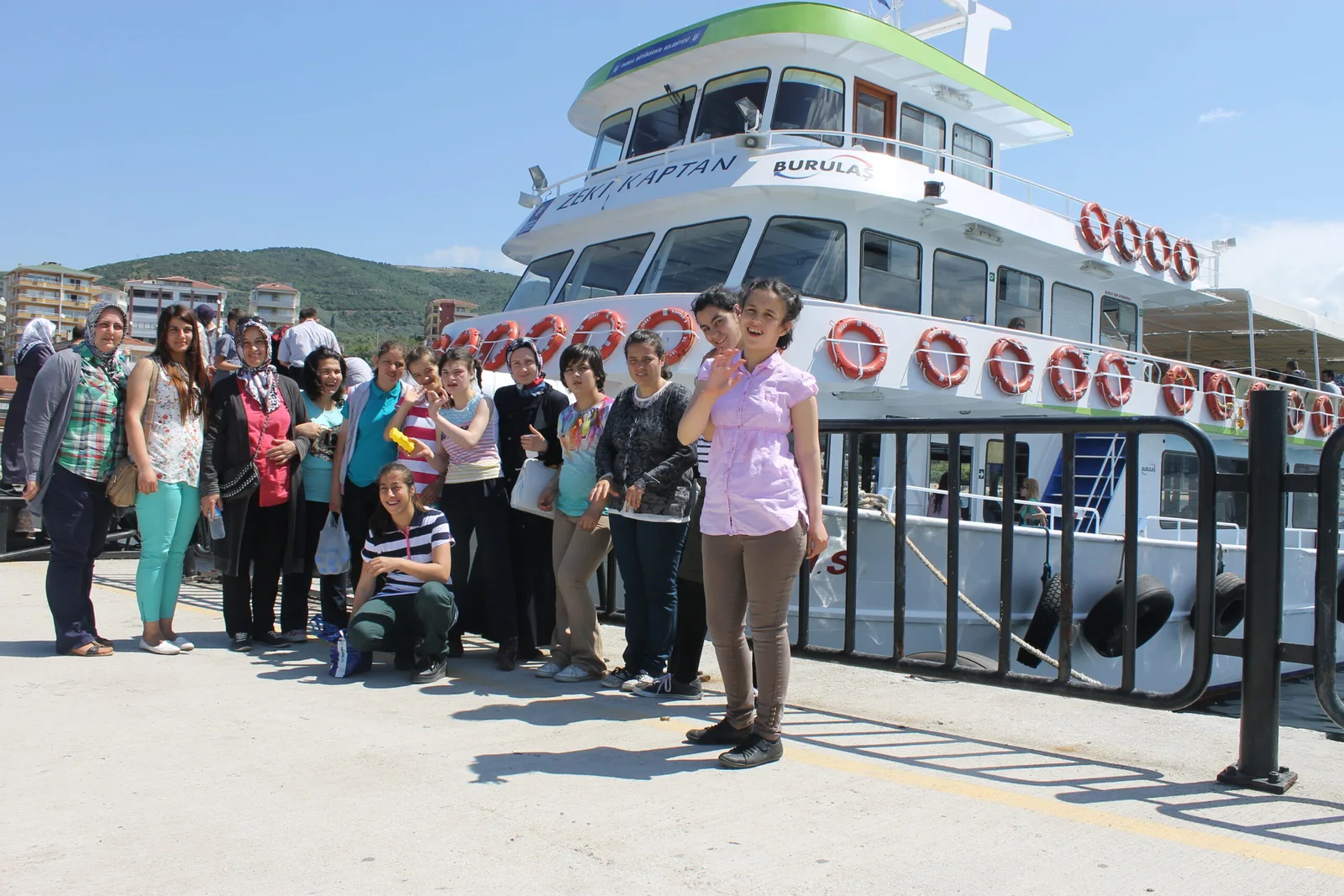 Engelli çocuklara Gemlik Körfez turu