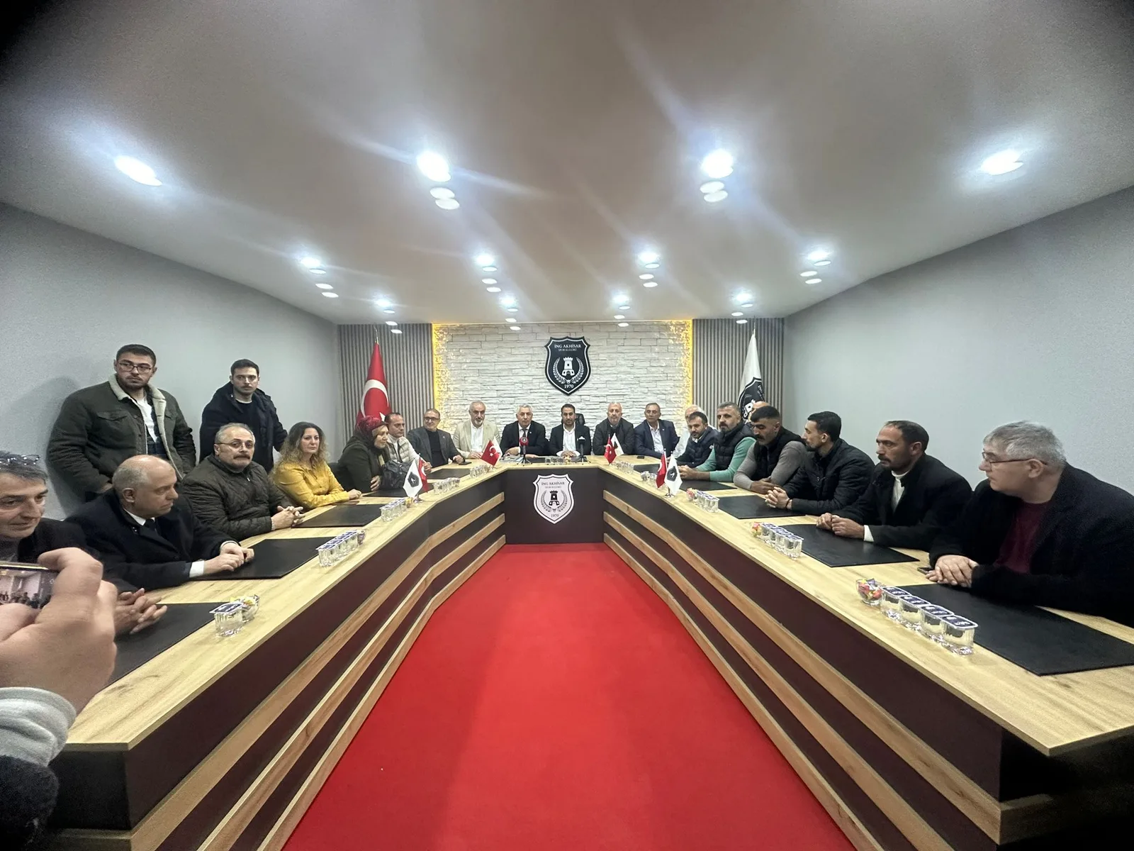 ‘Belediyeyi gençlerle yöneteceğiz’
