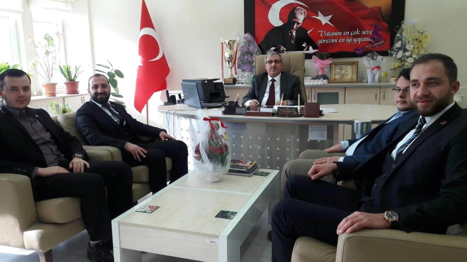 Saadet öğretmenleri unutmadı