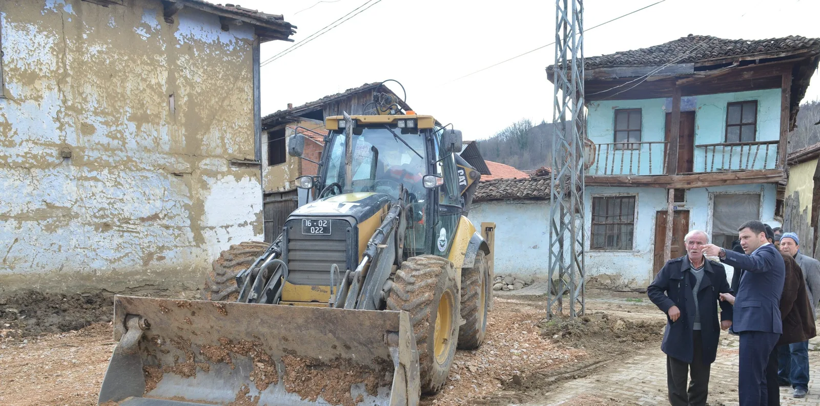 Eskikaracakaya’ya yeni köprü