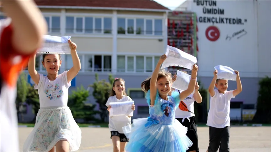Öğrenciler "festival" havasında etkinliklerle yaz tatiline girecek