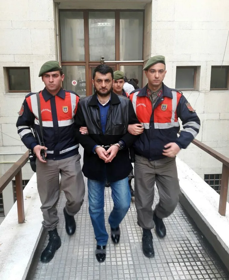 8 Ayrı Suçtan Aranan Fetöcü Bursada Yakalandı
