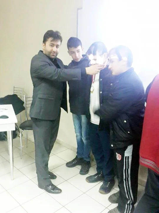 Bembeyaz Gençler madalyalarla döndü