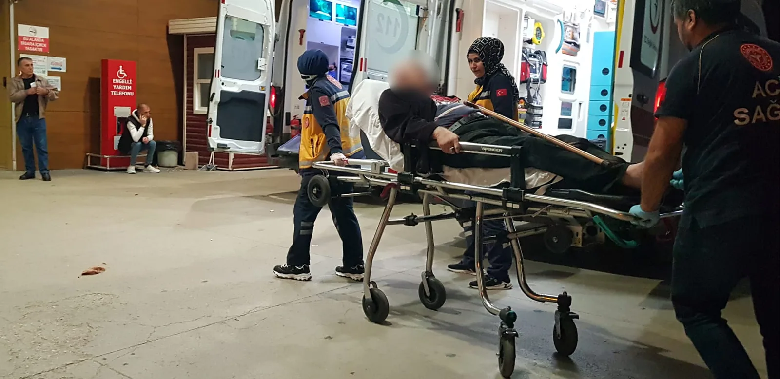 İnegöl'de alkol şişede durduğu gibi durmadı, 75 yaşındaki adam soluğu hastanede aldı
