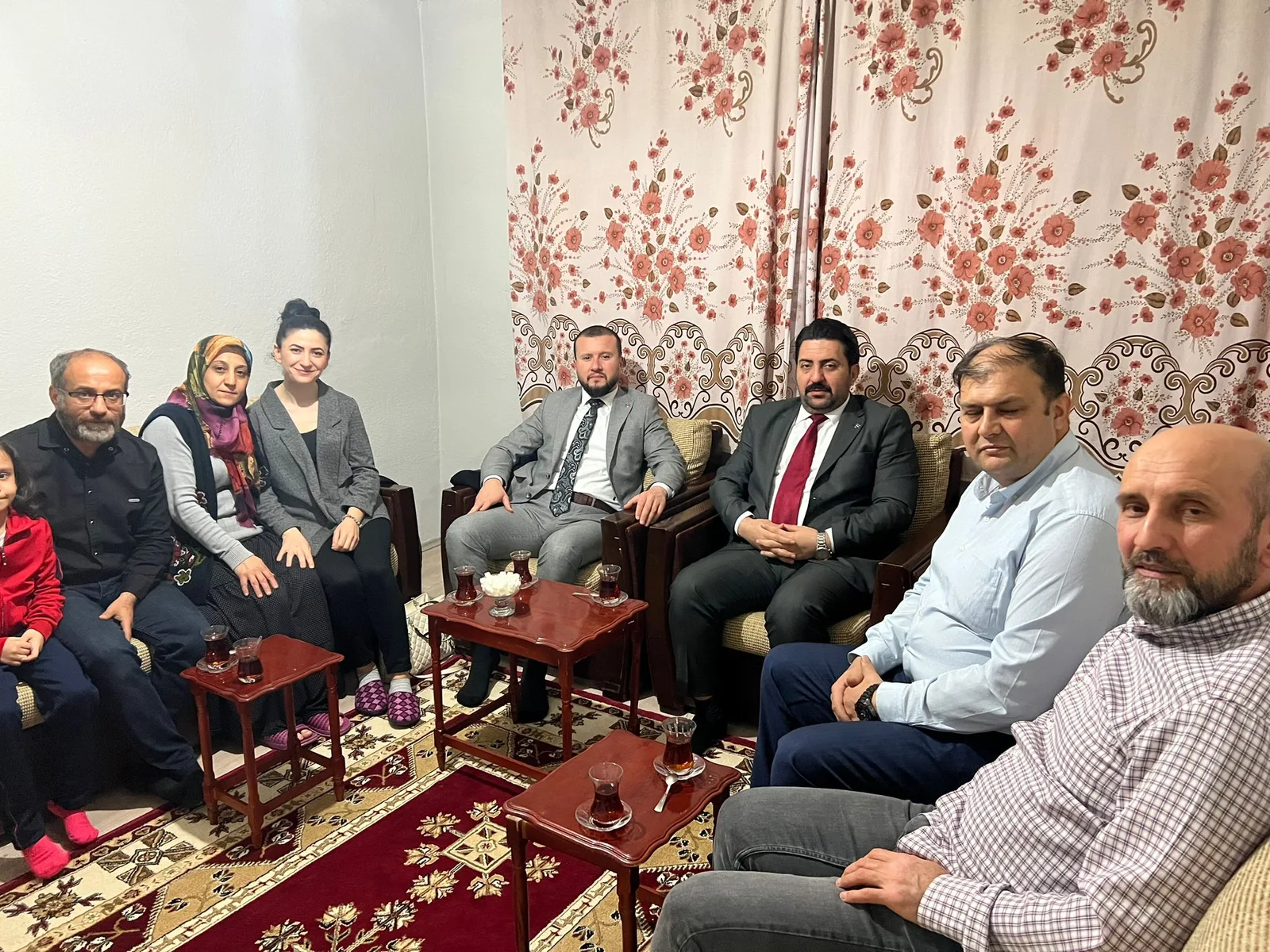 ‘Cumhur İttifakı’nın tarafı; Hak’tır Hak davalarda zafer, muhakkaktır’