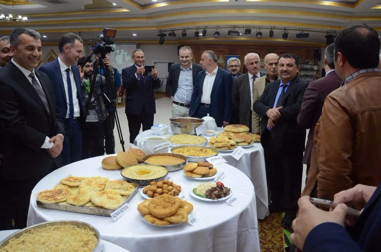 İlk buluşma Şavşatlılarda gerçekleşti