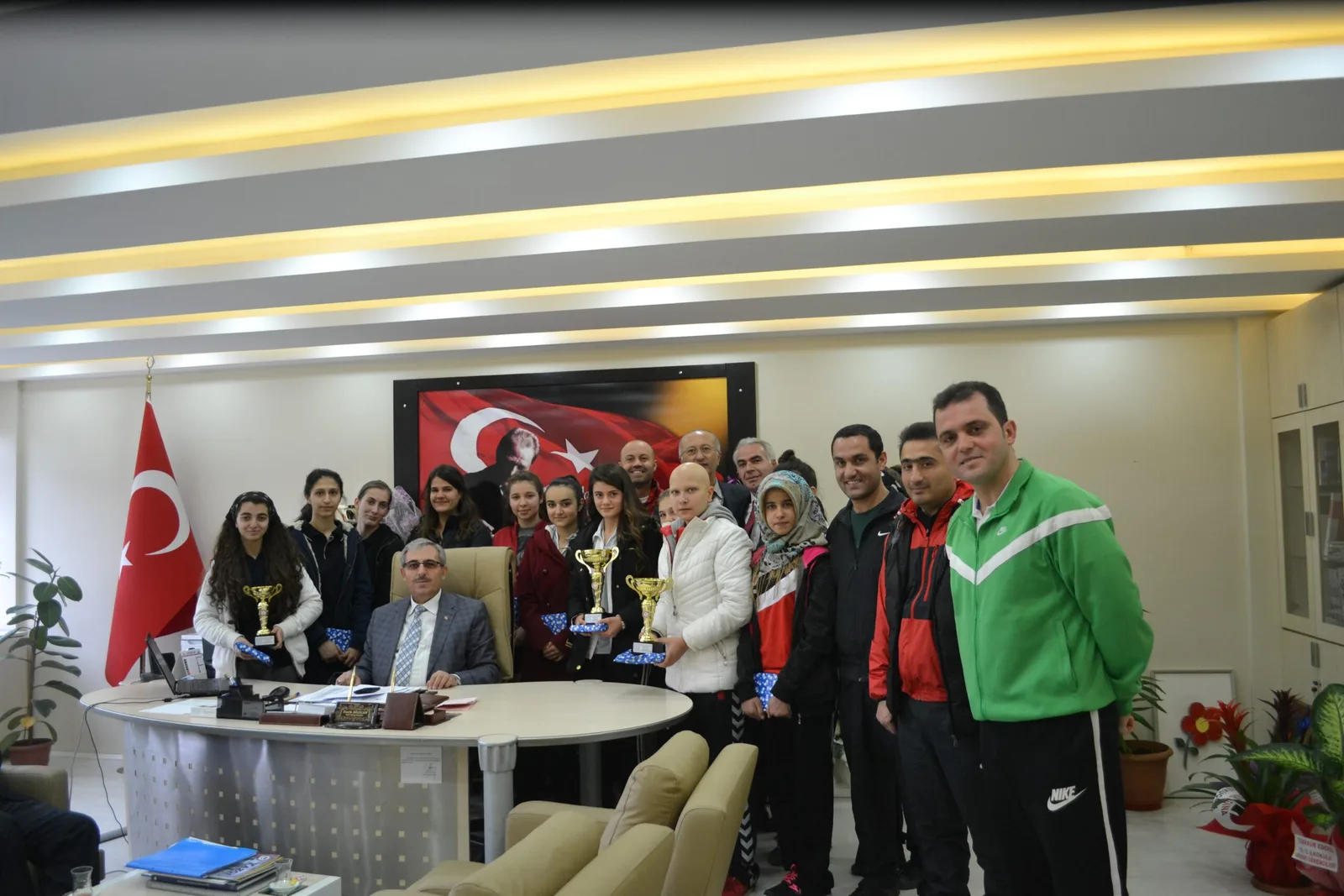 Şampiyonlar Bilican'ı ziyaret etti
