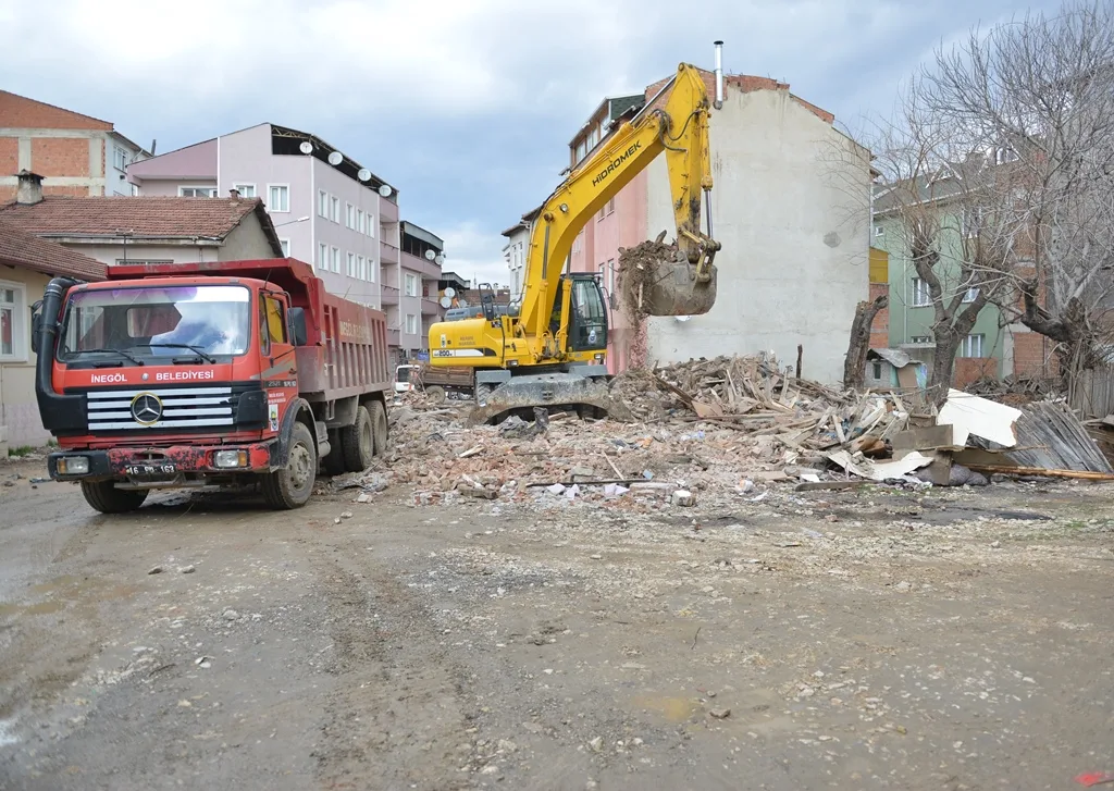 İnegöl'ün çehresi değişiyor