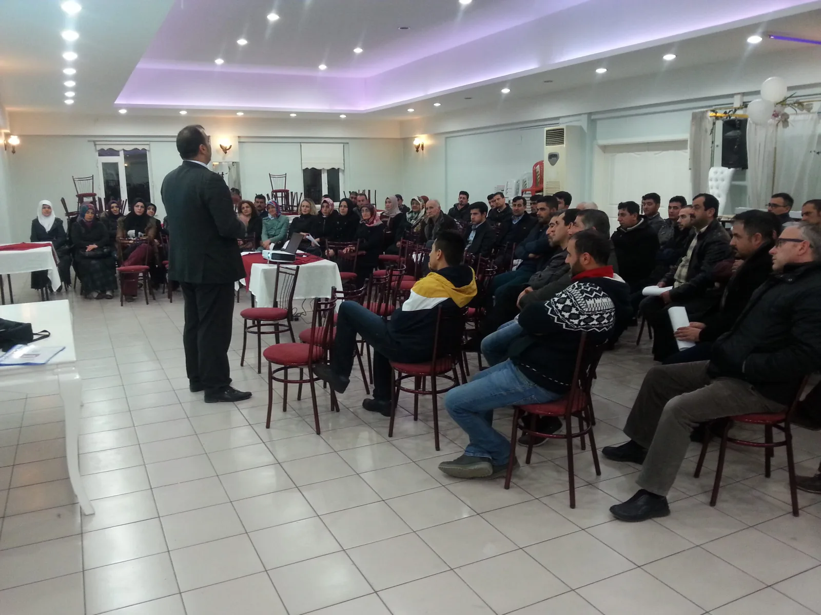 Gıda Ve Su Sektörü Çalışanlarına Hijyen Eğitimi Kursu